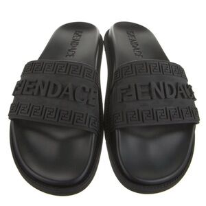 NIB Fendace Rubber Slides - Size 40
